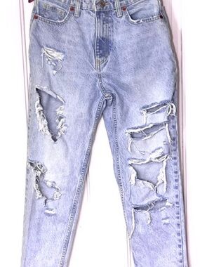 Zara Distressed Denim High Rise Jeans Light Wash Size 4